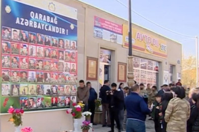 Gəncədə şəhidlərin xatirəsinə tikilən bulaq kompleksinin açılışı olub