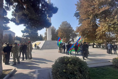 Gəncədə Bayraq Günü münasibəti ilə tədbir keçirilib