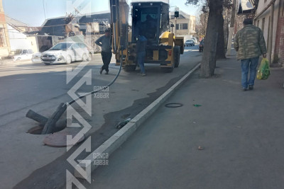 Gəncənin bu küçəsində işıqlandırılma ilə bağlı yaşanan çətinlik aradan qaldırılır