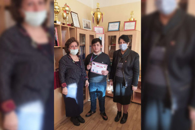 Gəncə: 27 nömrəli məktəbin şagirdi cüdo üzrə təltif olunanlar arasına qatılıb