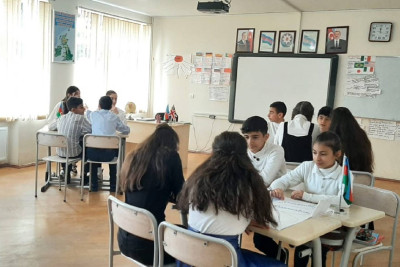 Gəncədə şagirdlər üçün Konstitusiya hüquqları ilə bağlı məşğələ keçirilib