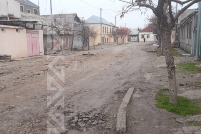 Gəncədə küçə: qazıntı işlərindən sonra heç bir tədbir görülməyib
