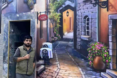 Gəncə: aeroqrafiya sahəsində fəaliyyət göstərən rəssam