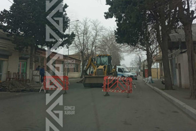 Gəncənin "Skonnunun dörd yolu"da yol bağlanıb: su xətti təmir olunur