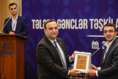 Gəncə: tələbələr təltif olunublar