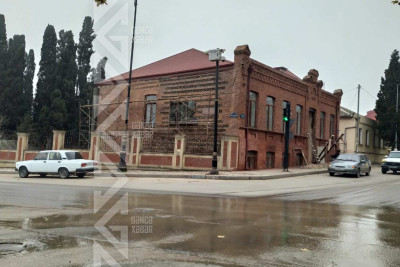 Uşaq Rəssamlıq Məktəbində təmir işləri aparılır