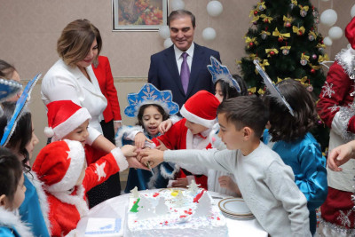 Niyazi Bayramov Uşaq Evini ziyarət edib