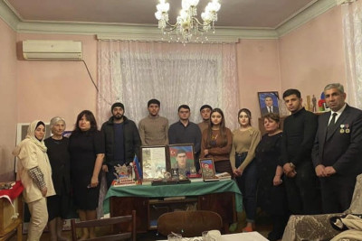 Şəhid Rəşad Məmmədovun ailəsinə baş çəkilib