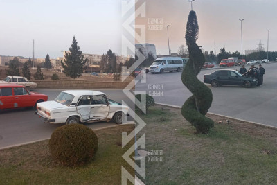“Mercedes” və “VAZ 2106” toqquşub