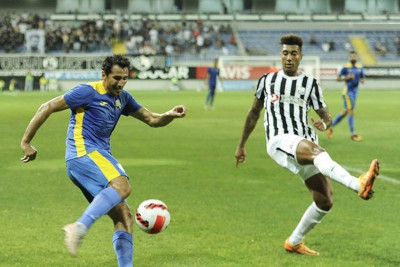 “Kəpəz” bir neçə oyunçusu ilə yollarını ayırır