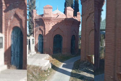 Səbiskar qəbiristanlığının qədim sərdabələrindən biri: Hacı Mir Qasım ağa türbəsi