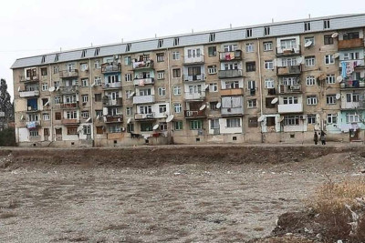 Gəncənin N.Nərimanov və F.Əmirov küçələrinin sakinləri kanalizasiya problemindən şikayətçidirlər