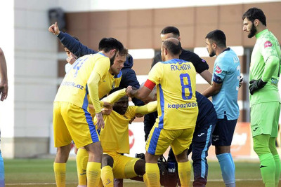 "Kəpəz"in iki aparıcı legioneri Antalya səfərində komandaya qoşula bilməyib