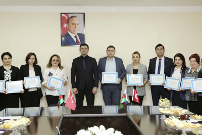 Anar Qədiməliyev bir sıra əməkdaşları təltif edib
