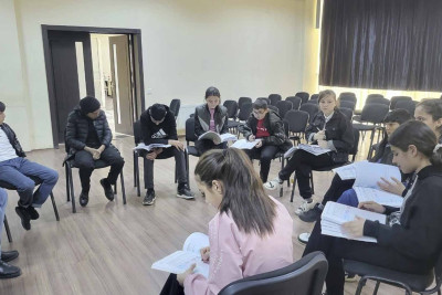 Gənclər Evində iki mövzuda təlim baş tutub