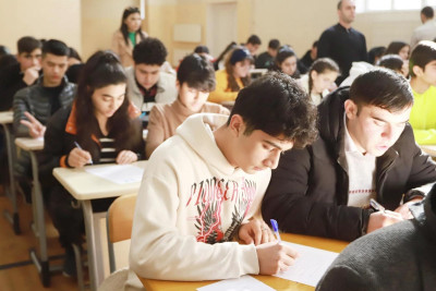 “Əlaçı” verilişinin seçim turu təşkil olunub