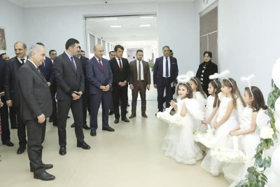Bir qrup təhsil işçisi bayram münasibətilə təltif olunub