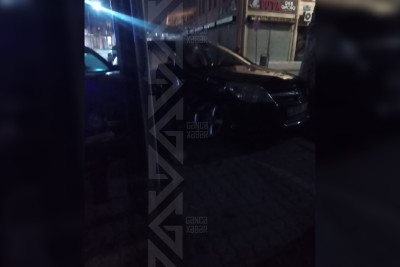 “Xəmsə” parkının yanında qəza baş verib