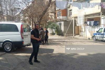 Kişi arvadını bıçaqlayaraq öldürüb