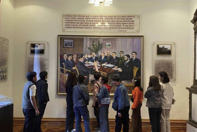 GDU-nun tələbələri Azərbaycan Xalq Cümhuriyyəti Muzeyində olublar