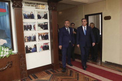 Niyazi Bayramov ərazi dairələri üzrə nümayəndəlikləri ziyarət edib