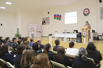 Ümumtəhsil mərkəzlərinin direktorları üçün seminar keçirilib