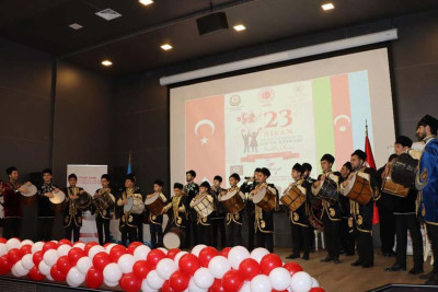 Gəncədə Milli Suverenlik və Uşaq Bayramı Günü qeyd edilib