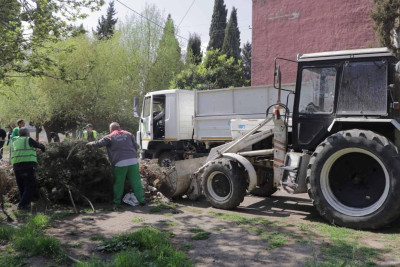 MKTİB “Metallurq” idman kompleksini səliqəyə salıb