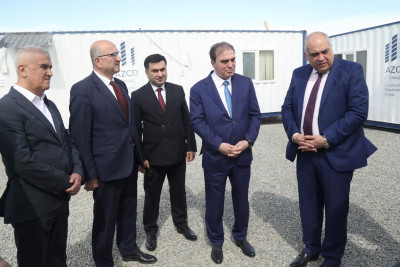 Niyazi Bayramov partlayıcı maddələr zavoduna baş çəkib