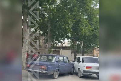 İsmət Qayıbov küçəsində iki maşın toqquşub