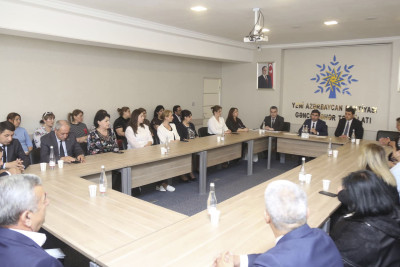YAP Gəncə şəhər təşkilatında görüş təşkil olunub