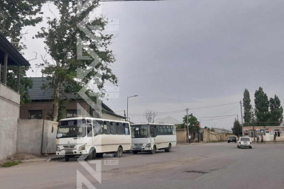 Bəzi ərazilərdə avtobus dayanacaqları quraşdırılmayıb