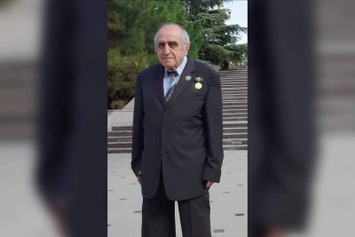 Mənzillərin birində Fətəli Xan Xoyskinin qohumunun meyiti tapılıb