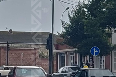 Gəncənin bu küçələrində işıqforlar çalışmır