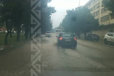 Gəncədə güclü yağış çətin anlar yaşadıb
