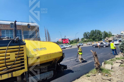 Növbəti küçəyə asfalt örtüyü çəkilir