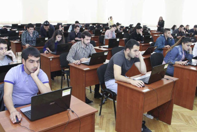 ADAU-da yaz semestrinin imtahan sessiyası start götürüb