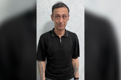 Narkotik satmaqda şübhəli bilinən şəxs perronda saxlanılıb