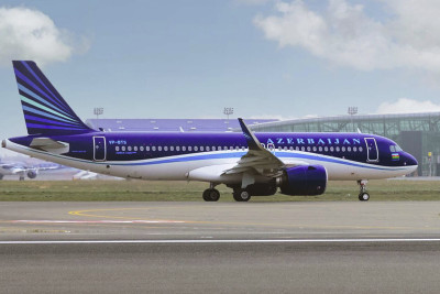 "Azerbaijan Airlines": Uçuşların elektrik-işıq texniki təminatı xidmətinə elektrik mexaniki axtarılır