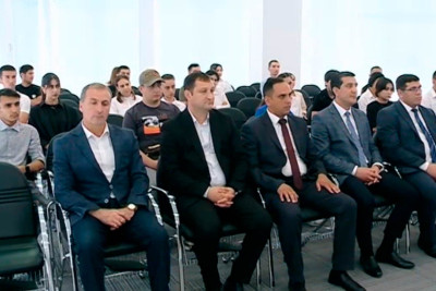 Milli Qurtuluş Günü ilə əlaqədar sərgi təşkil olunub