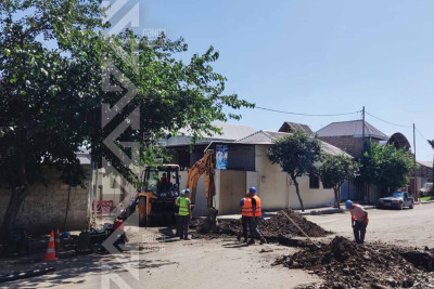 Sürücülərin nəzərinə: bu küçədə nəqliyyatın hərəkəti məhdudlaşdırılıb