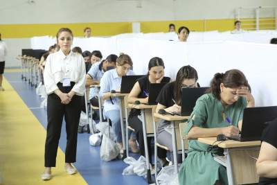 Bu gün müəllimlərin işə qəbul imtahanları start götürüb
