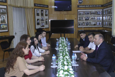 “Vergilər” mövzusunda respublika olimpiadasının iştirakçıları ilə görüş olub