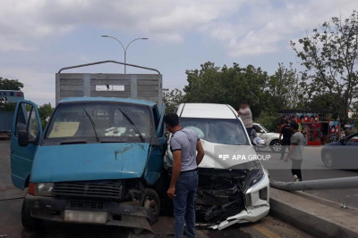 Gəncə-Göygöl yolunda iki avtomobil toqquşub