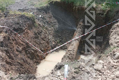 28 May küçəsində 7 binanın su xəttində qəza baş verib