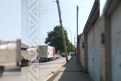 Qəzalı dirəyin vəziyyəti sakinləri narahat edir