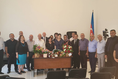 Xəzangül Hüseynovanın iki yeni kitabı təqdim olunub