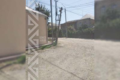 Küçələrdə telefon dirəklərinin təmirə ehtiyacı var
