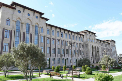 Bir sıra direktor müavinləri təltif olunublar