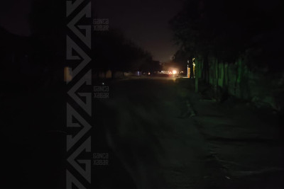 Cavadbəy Rəfibəyli küçəsi qaranlıqda qalıb